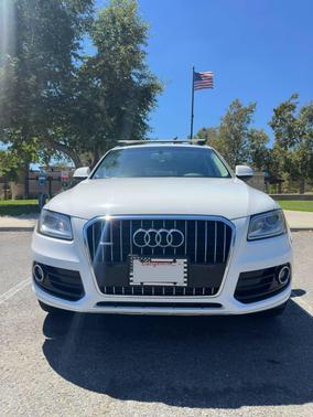 White 2013 Audi Q5 2.0T Premium Plus