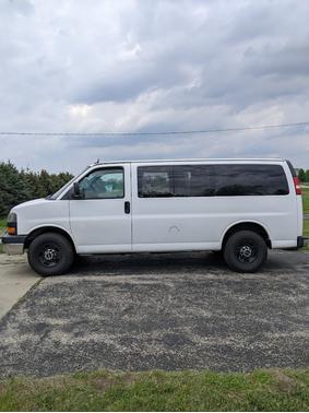 2011 GMC Savana 3500 LT