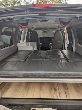 2011 GMC Savana 3500 LT