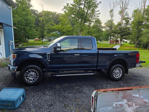 Blue 2020 Ford F-250 XLT