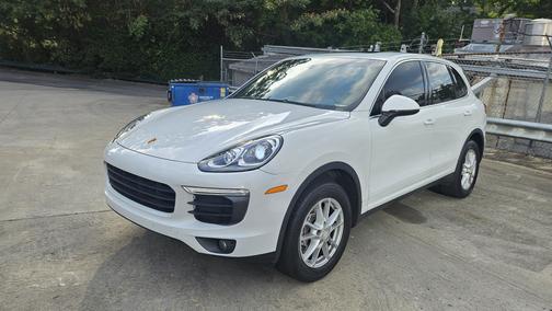 2016 Porsche Cayenne Cayenne