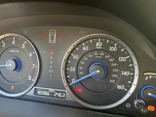 White 2010 Honda Accord Crosstour EX-L