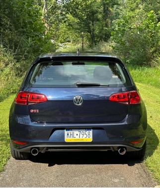 Blue 2017 Volkswagen Golf GTI S 4-Door