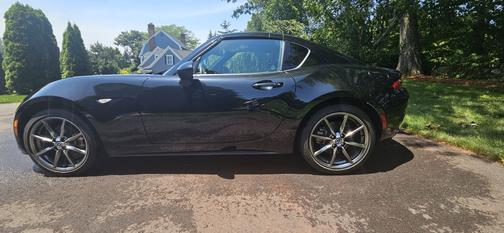 2022 Mazda MX-5 Miata RF Grand Touring