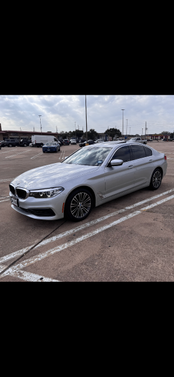 2019 BMW 530 i