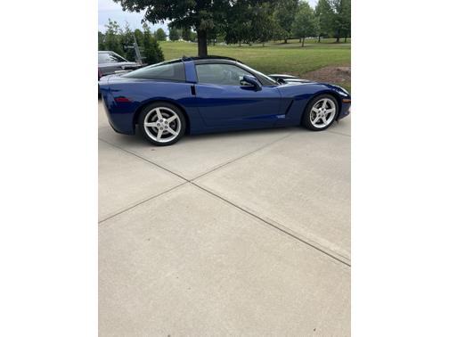 2005 Chevrolet Corvette Base