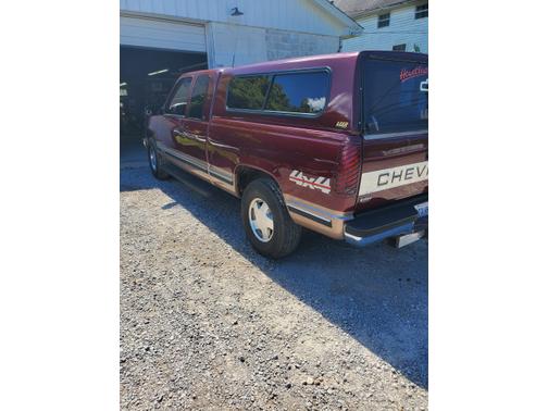 Photo 3 of 6 of 1997 Chevrolet 1500 Extended Cab