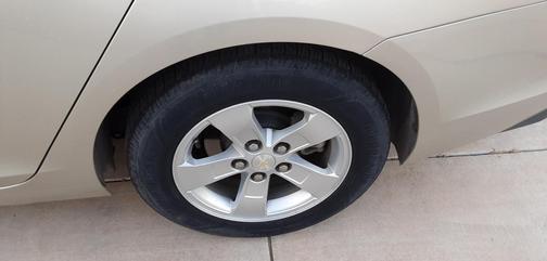 Gold 2015 Chevrolet Malibu LS