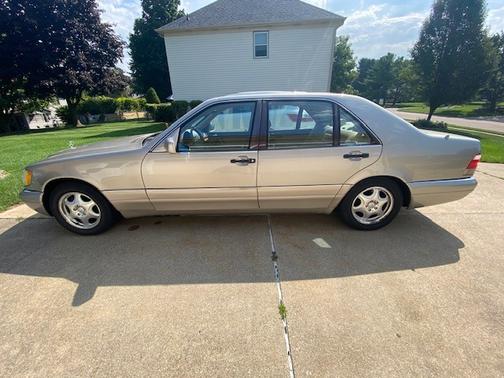 1999 Mercedes-Benz S-Class S320 LWB