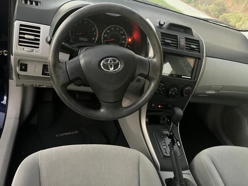 Blue 2013 Toyota Corolla L