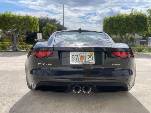 Black 2018 Jaguar F-TYPE R-Dynamic