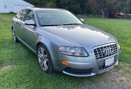 2007 Audi S6 5.2 quattro
