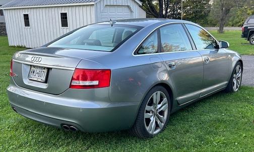 2007 Audi S6 5.2 quattro