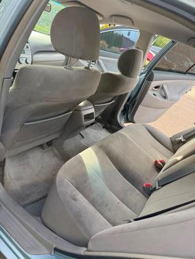 Blue 2007 Toyota Camry LE