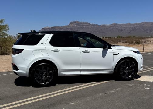 2022 Land Rover Discovery Sport SE R-Dynamic