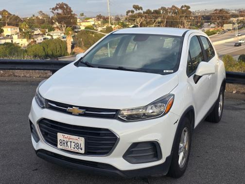 White 2020 Chevrolet Trax LS