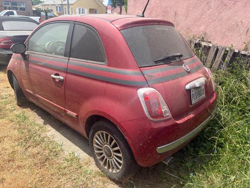 Red 2012 FIAT 500 Lounge