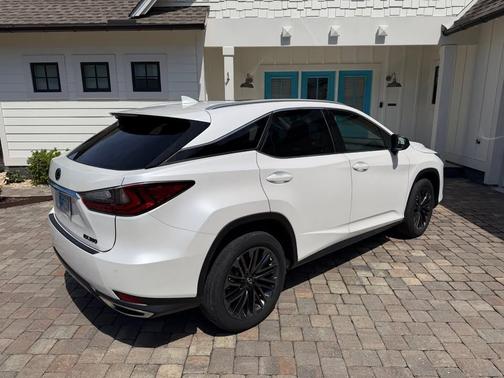 White 2022 Lexus RX 350 Base