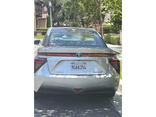 2019 Toyota Mirai Base