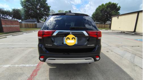 Black 2019 Mitsubishi Outlander ES