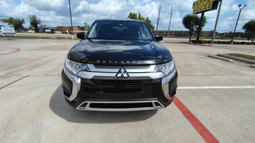 Black 2019 Mitsubishi Outlander ES
