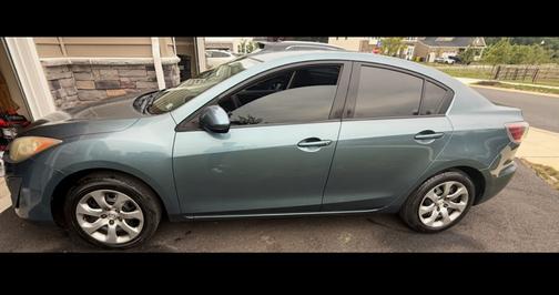 2010 Mazda Mazda3 i Sport