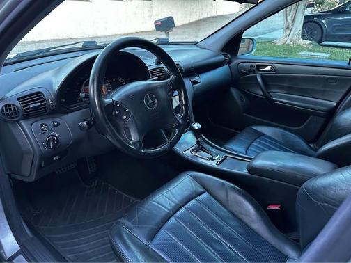 Silver 2002 Mercedes-Benz C-Class C32 AMG