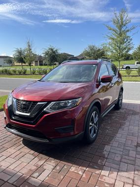 Red 2019 Nissan Rogue SV