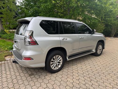 2016 Lexus GX 460 Base