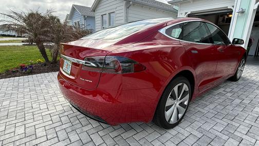 2021 Tesla Model S Long Range Plus