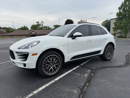 2018 Porsche Macan S