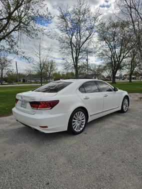 2013 Lexus LS 460 Base