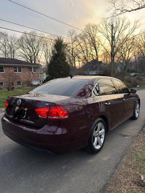 2012 Volkswagen Passat 2.5 SE