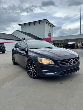Blue 2016 Volvo V60 T5 Drive-E Premier