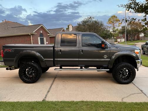 2015 Ford F-250 Lariat