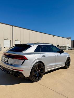 Silver 2021 Audi RS Q8 4.0T