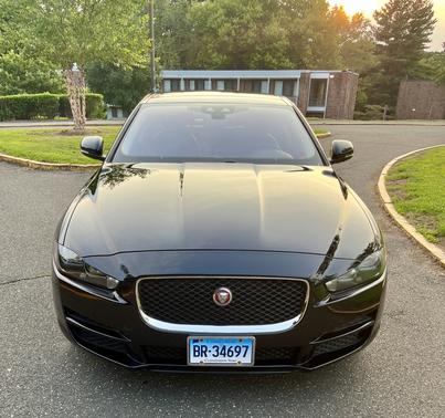 Black 2018 Jaguar XE 25t