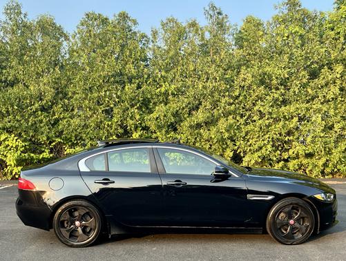 Black 2018 Jaguar XE 25t