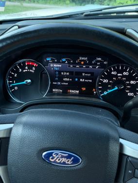 White 2021 Ford F-250 Lariat