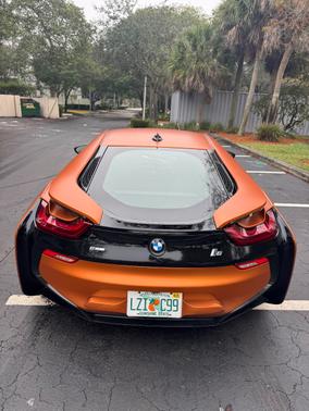 2015 BMW i8 Base