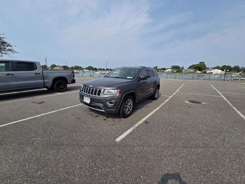 Gray 2014 Jeep Grand Cherokee Limited