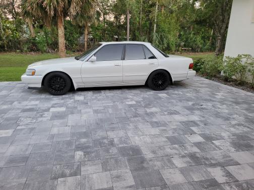 1992 Toyota Cressida Base