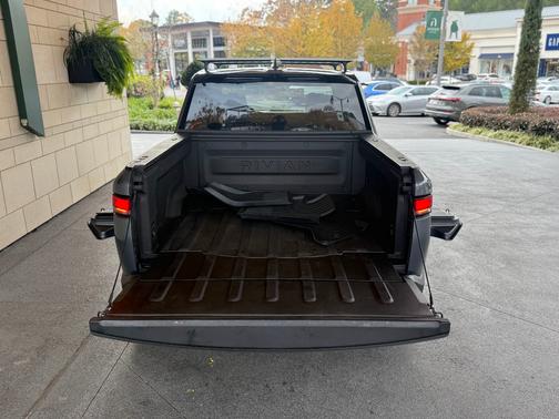 2022 Rivian R1T Adventure Package