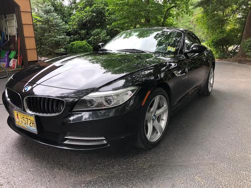 Black 2015 BMW Z4 sDrive28i