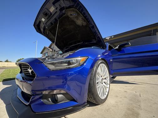 Blue 2016 Ford Mustang GT Premium