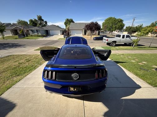 Blue 2016 Ford Mustang GT Premium