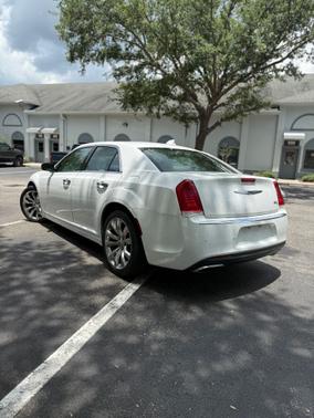2017 Chrysler 300C Base