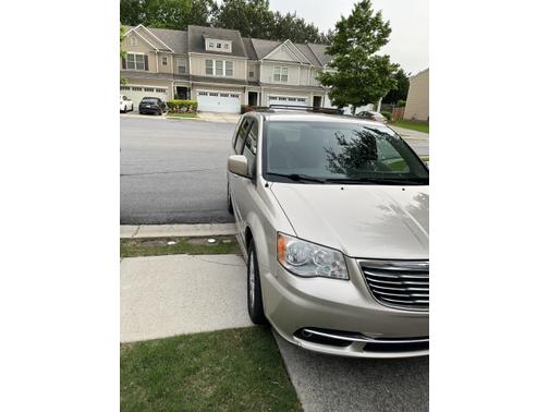2014 Chrysler Town & Country Touring