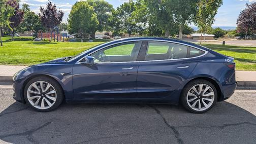 Blue 2020 Tesla Model 3 Long Range