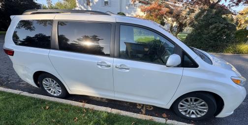 2015 Toyota Sienna XLE